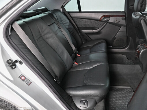 Mercedes-Benz S-Класс