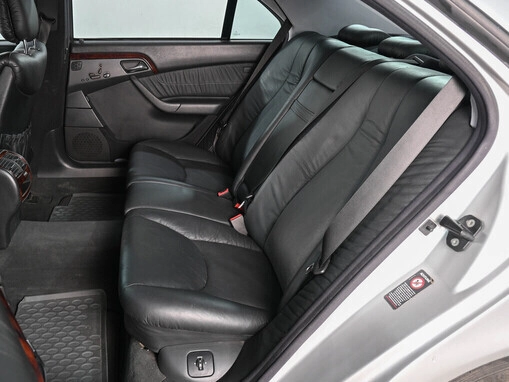 Mercedes-Benz S-Класс