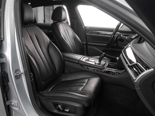BMW 7 серии
