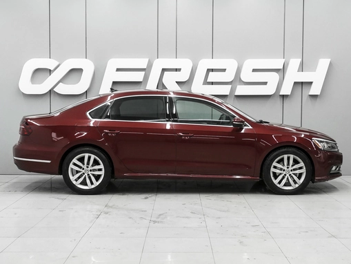 Volkswagen Passat (North America and China)