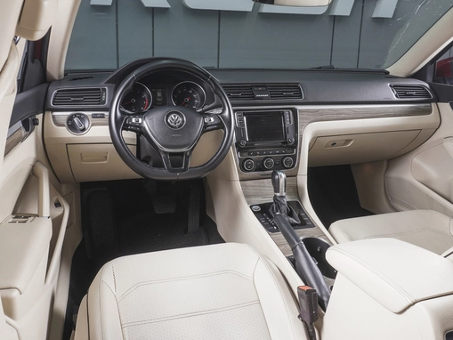 Volkswagen Passat (North America and China)