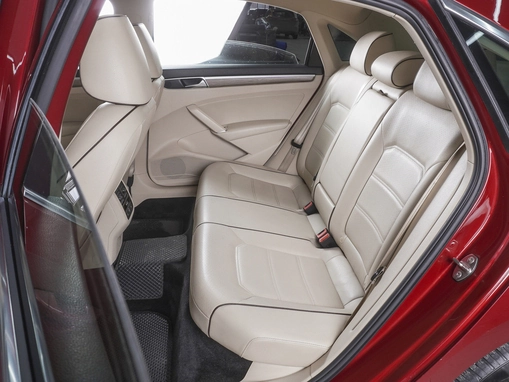 Volkswagen Passat (North America and China)