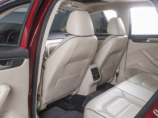 Volkswagen Passat (North America and China)