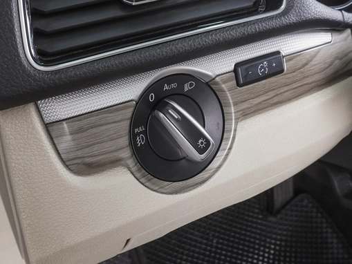 Volkswagen Passat (North America and China)