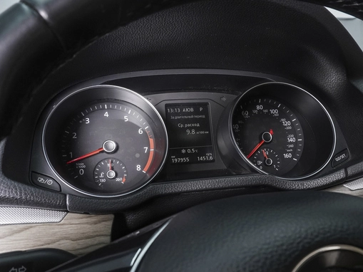 Volkswagen Passat (North America and China)