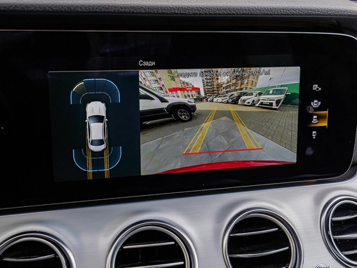 Mercedes-Benz E-Класс