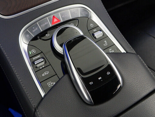 Mercedes-Benz S-Класс