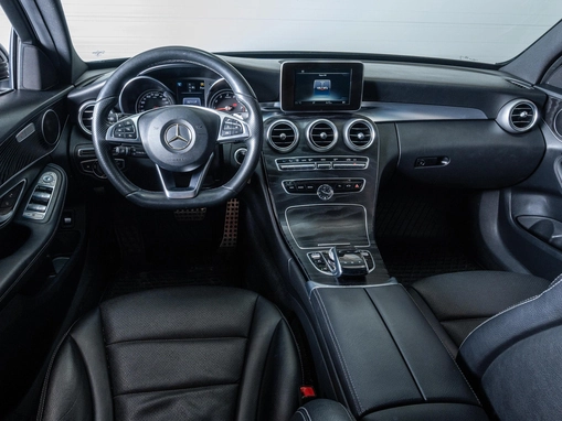 Mercedes-Benz C-Класс