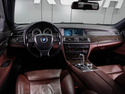 BMW 7 серии