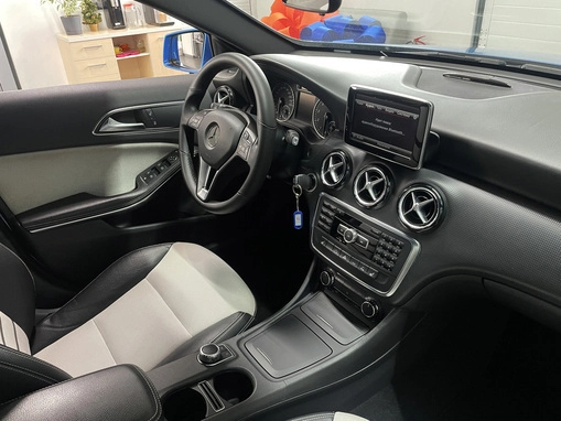 Mercedes-Benz A-Класс