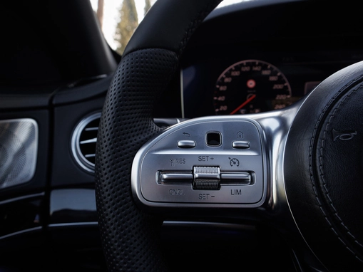 Mercedes-Benz S-Класс