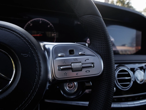 Mercedes-Benz S-Класс