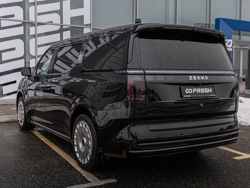 Zeekr 009