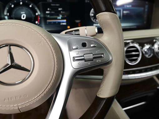 Mercedes-Benz S-Класс