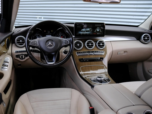 Mercedes-Benz C-Класс