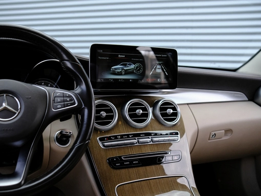 Mercedes-Benz C-Класс