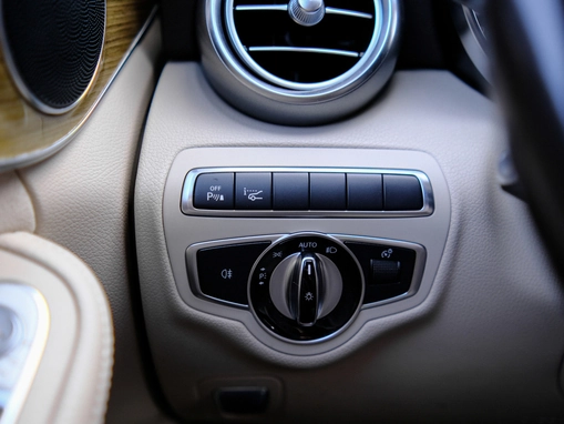 Mercedes-Benz C-Класс