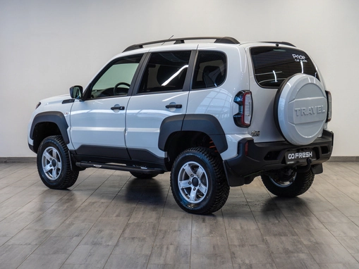 LADA (ВАЗ) Niva Travel