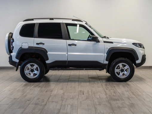 LADA (ВАЗ) Niva Travel