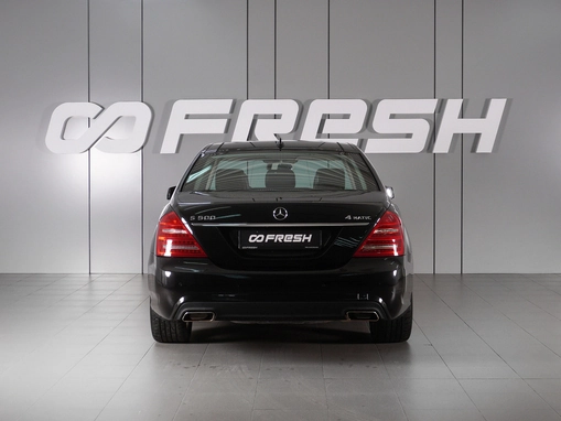 Mercedes-Benz S-Класс