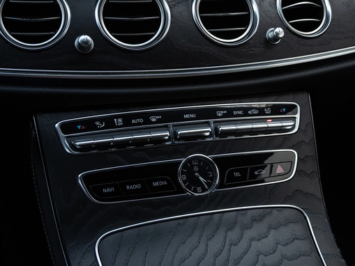 Mercedes-Benz E-Класс