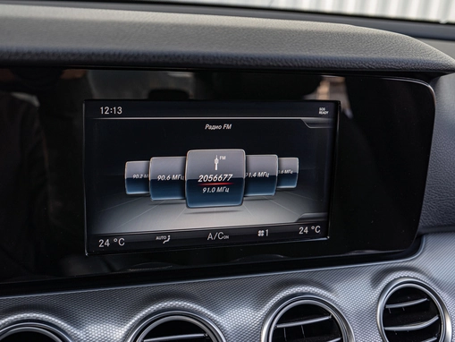 Mercedes-Benz E-Класс