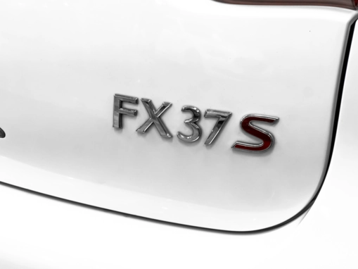 Infiniti FX