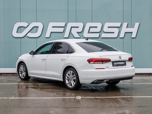 Volkswagen Passat (North America and China)