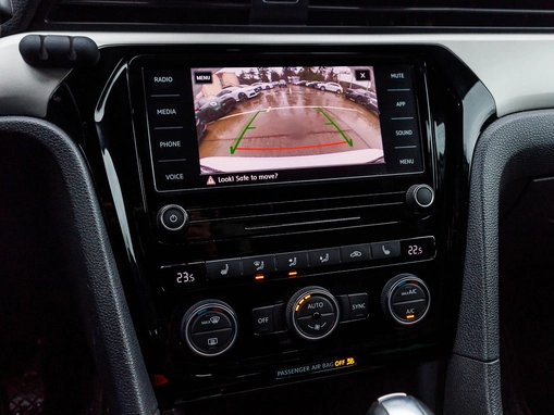 Volkswagen Passat (North America and China)