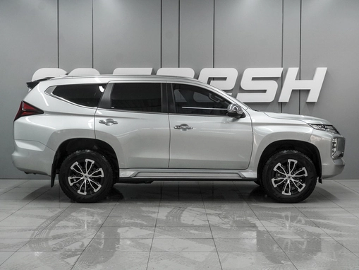 Mitsubishi Pajero Sport