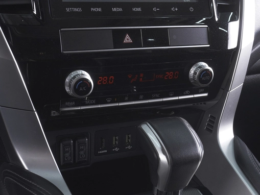 Mitsubishi Pajero Sport