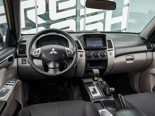 Mitsubishi Pajero Sport