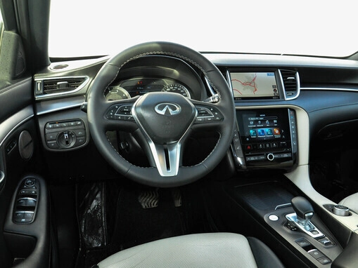 Infiniti QX55