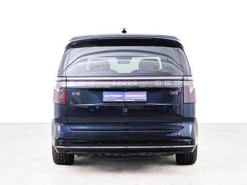 Zeekr 009