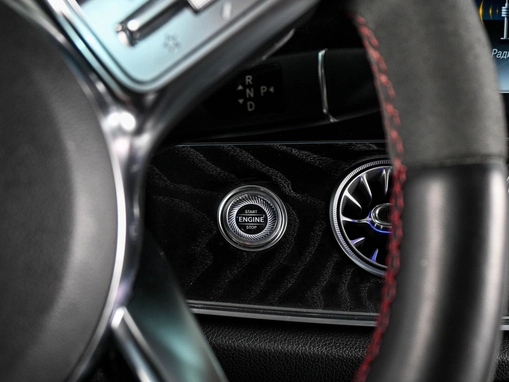 Mercedes-Benz E-Класс AMG