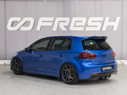 Volkswagen Golf R