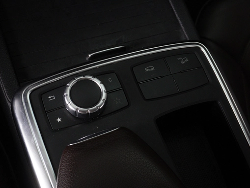 Mercedes-Benz M-Класс