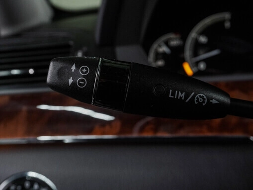 Mercedes-Benz S-Класс