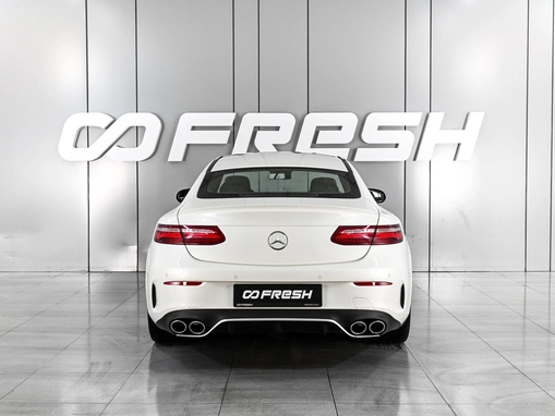 Mercedes-Benz E-Класс AMG