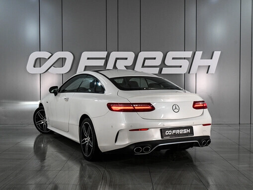 Mercedes-Benz E-Класс AMG