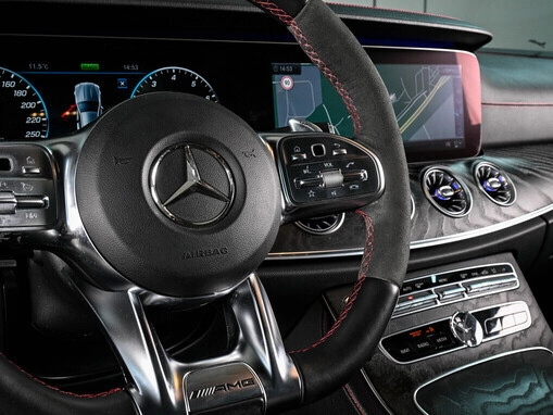 Mercedes-Benz E-Класс AMG