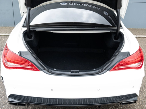 Mercedes-Benz CLA AMG