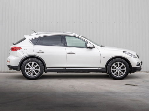 Infiniti QX50