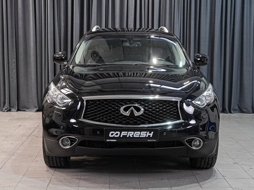 Infiniti QX70