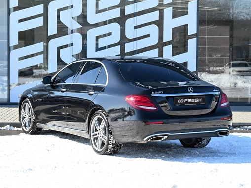 Mercedes-Benz E-Класс