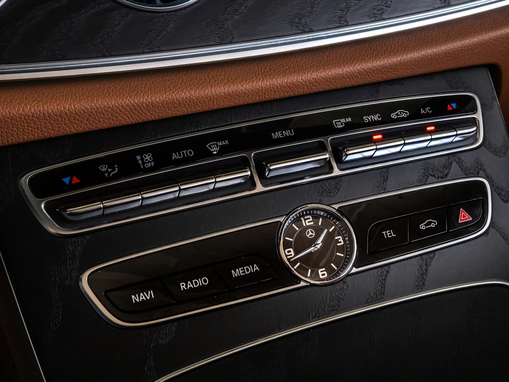 Mercedes-Benz E-Класс