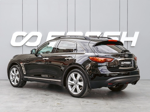 Infiniti QX70