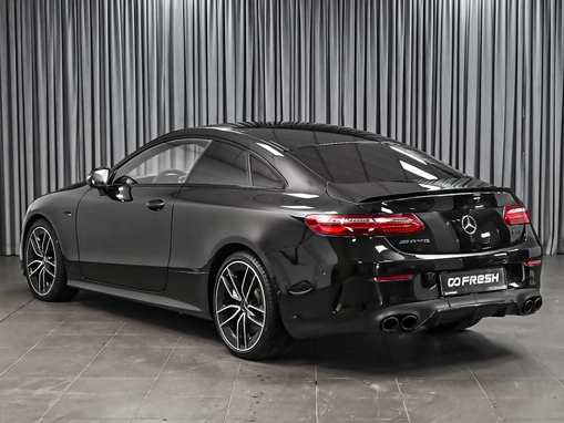 Mercedes-Benz E-Класс AMG