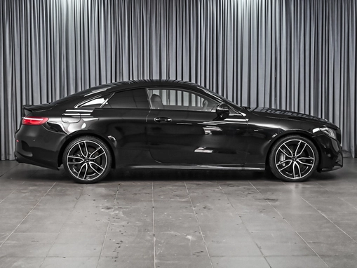 Mercedes-Benz E-Класс AMG