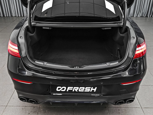 Mercedes-Benz E-Класс AMG